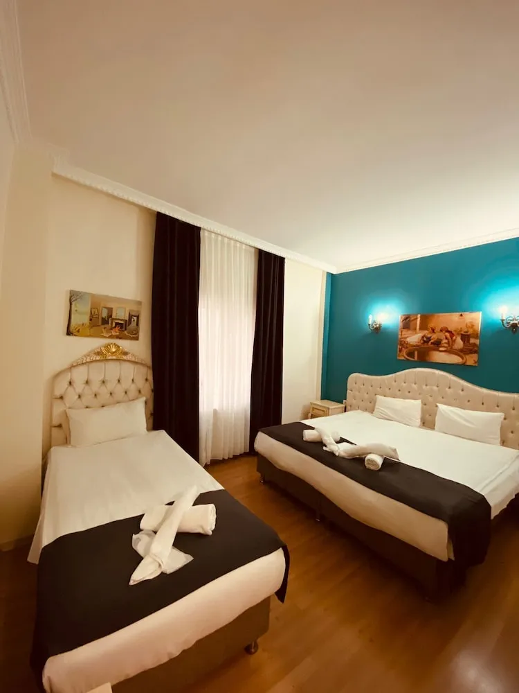 Standard Üç Kişilik Oda