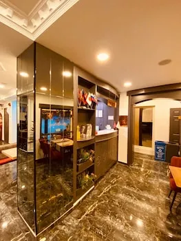 Adora Hotel