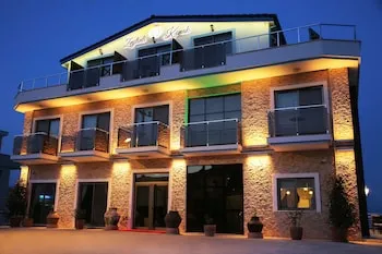 Mordoğan Zeytinli Konak Butik Hotel