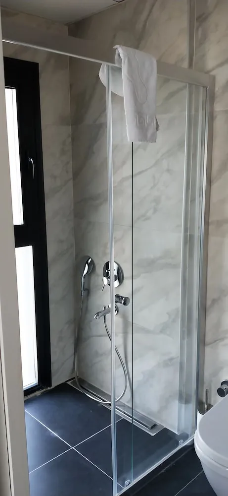 Elite Tek Büyük Yataklı Oda