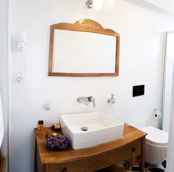 Bozcaada Fresh Hotel