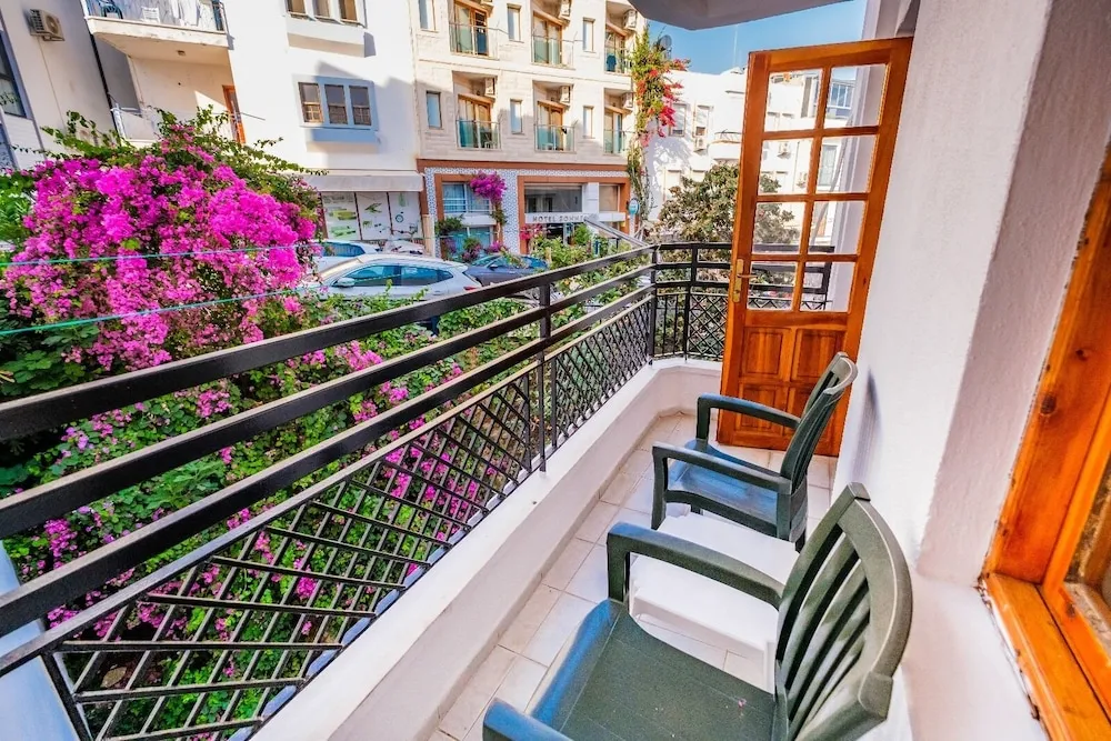 Family Oda, Birden Çok Yatak, Sigara İçilmez, Şehir Manzaralı