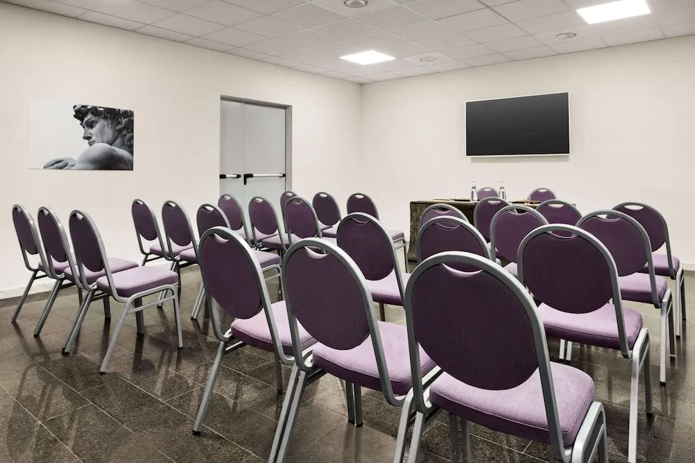 Toplantı salonu/imkânları