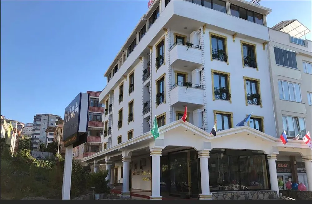 Konaklama yerinin ön cephesi