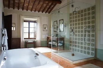 Castello Banfi - Il Borgo