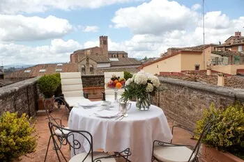 Grand Hotel Continental Siena – Starhotels Collezione