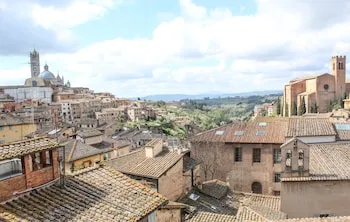 Grand Hotel Continental Siena – Starhotels Collezione