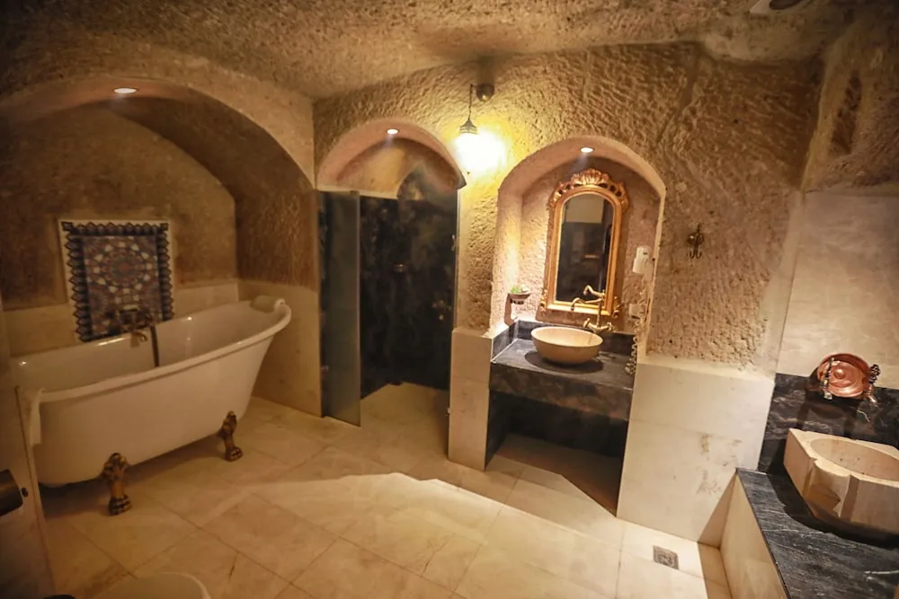 Standard Üç Kişilik Oda