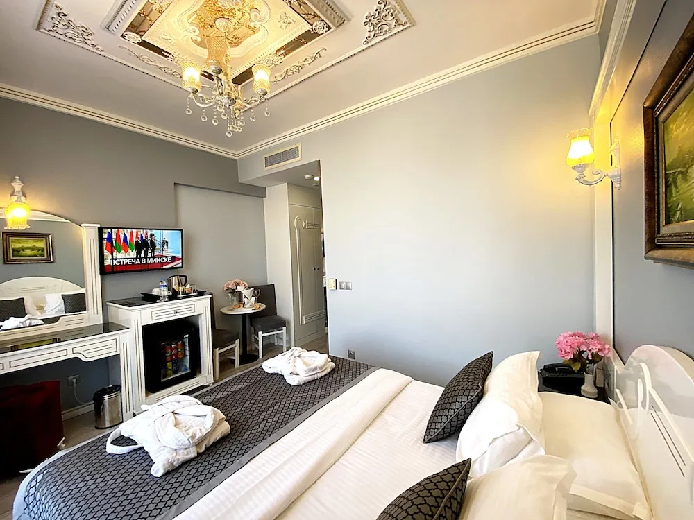Superior Tek Kişilik Oda, 1 Çift Kişilik Yatak, Balkon, Şehir Manzaralı
