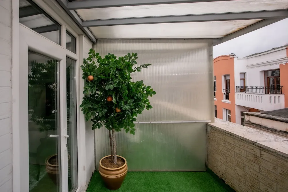 Double Room, Balcony