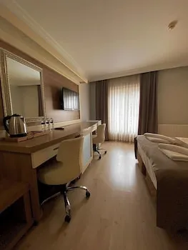 Kafkas Hotel