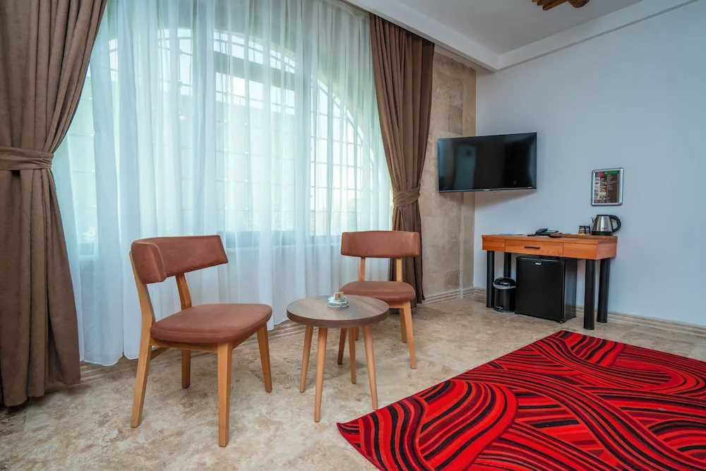 Comfort Tek Büyük Yataklı Oda