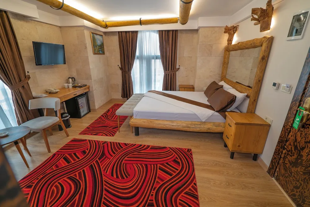 Comfort Tek Büyük Yataklı Oda