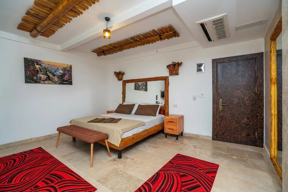 Comfort Tek Büyük Yataklı Oda