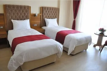 Konuk Hotel