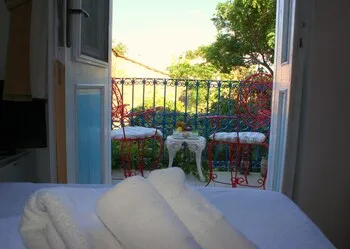 Akarsu Kalyopi Otel