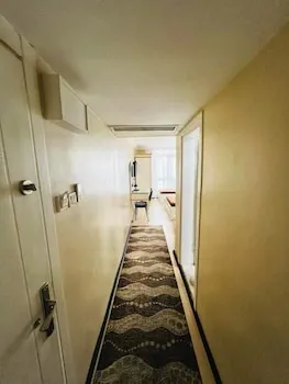Seref Hotel