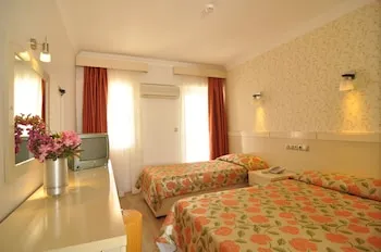 Delfi Hotel & Spa