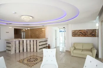 Delfi Hotel & Spa