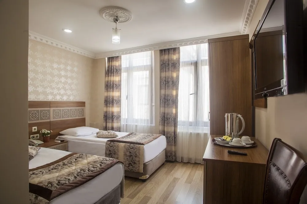 Tek Büyük Yataklı Oda, Şehir Manzaralı