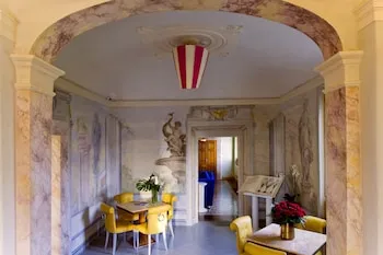 Villa Tolomei Hotel & Resort