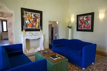 Villa Tolomei Hotel & Resort