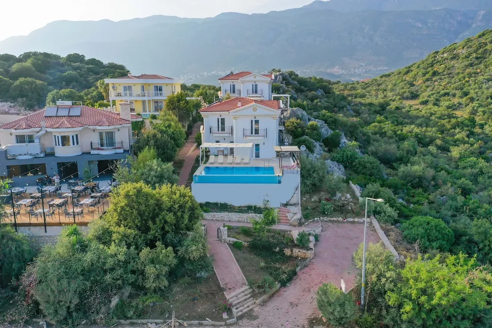 Deluxe Villa, 4 Yatak Odası, Sigara İçilmez, Kısmi Deniz Manzaralı