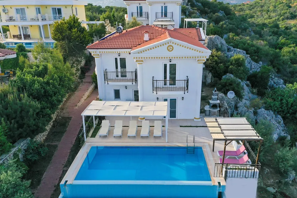 Deluxe Villa, 4 Yatak Odası, Sigara İçilmez, Kısmi Deniz Manzaralı