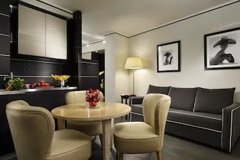 Ponte Vecchio Suites & Spa