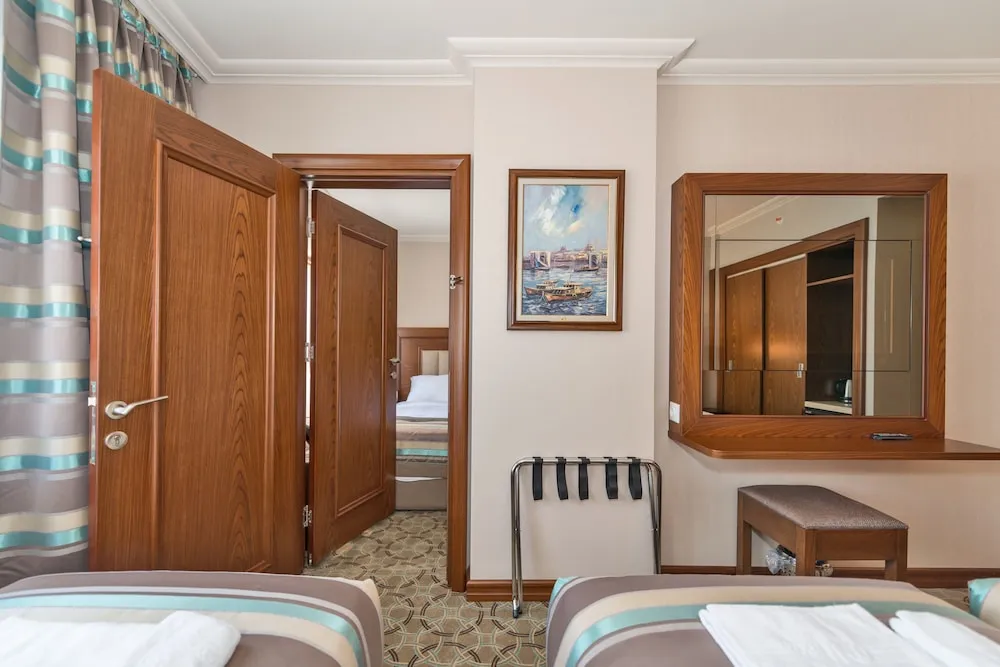 Deluxe Tek Büyük Yataklı Oda, Bağlantılı Odalar