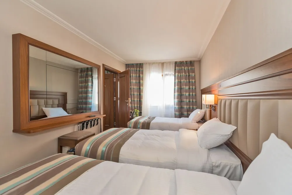 Deluxe Tek Büyük Yataklı Oda, Bağlantılı Odalar