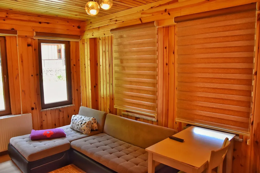 Apart Daire, Balkon, Göl Manzaralı