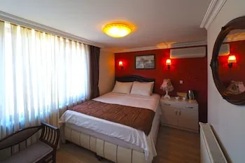 Sunrise Hotel