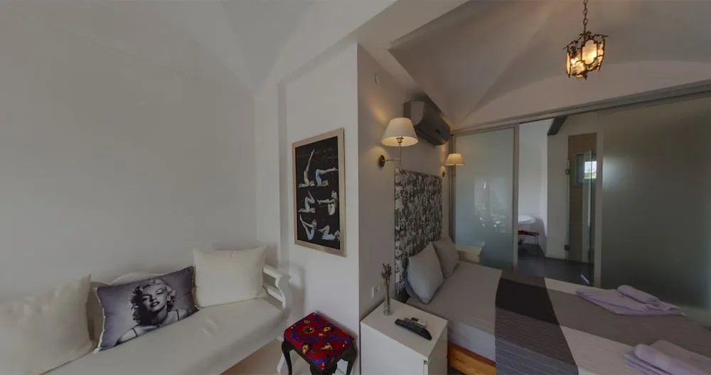 Deluxe Tek Büyük Yataklı Oda, Deniz Manzaralı