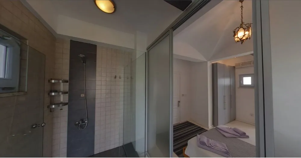 Deluxe Tek Büyük Yataklı Oda, Deniz Manzaralı