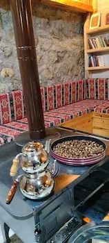 Kinya Bungalov Hotel