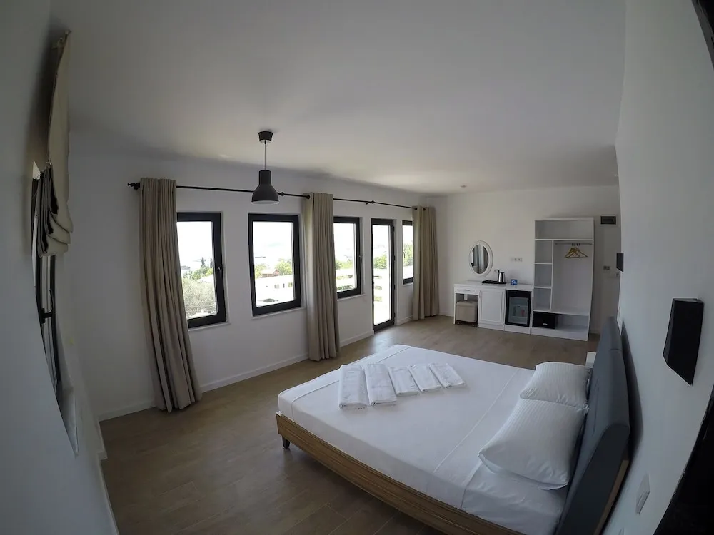 Deluxe Tek Büyük Yataklı Oda (No7 London)