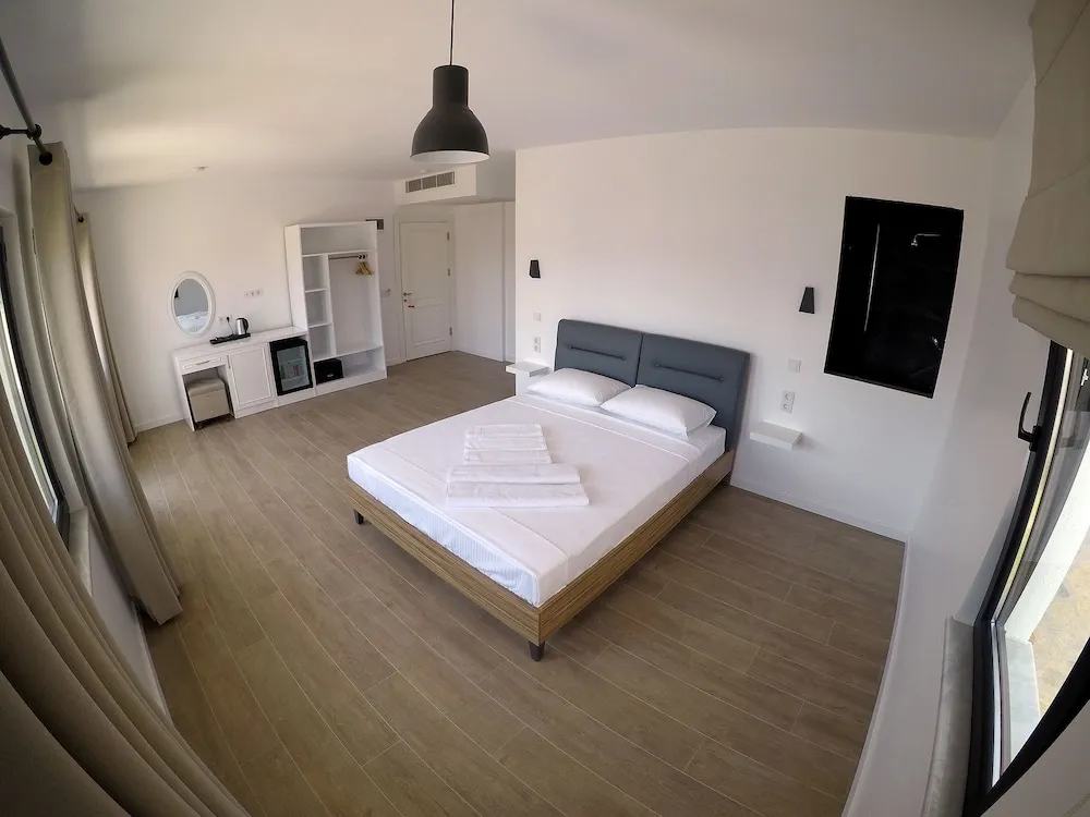 Deluxe Tek Büyük Yataklı Oda (No7 London)