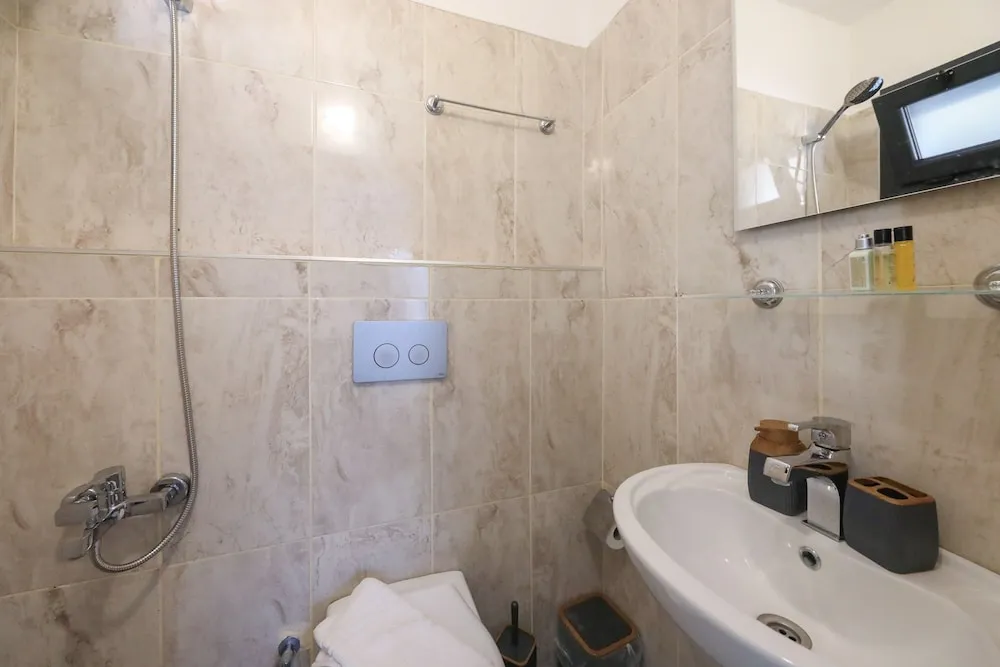 Standard Üç Kişilik Oda