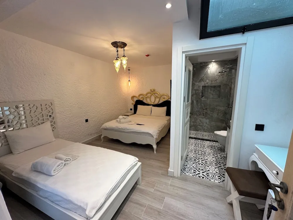 Superior Üç Kişilik Oda, 1 Yatak Odası