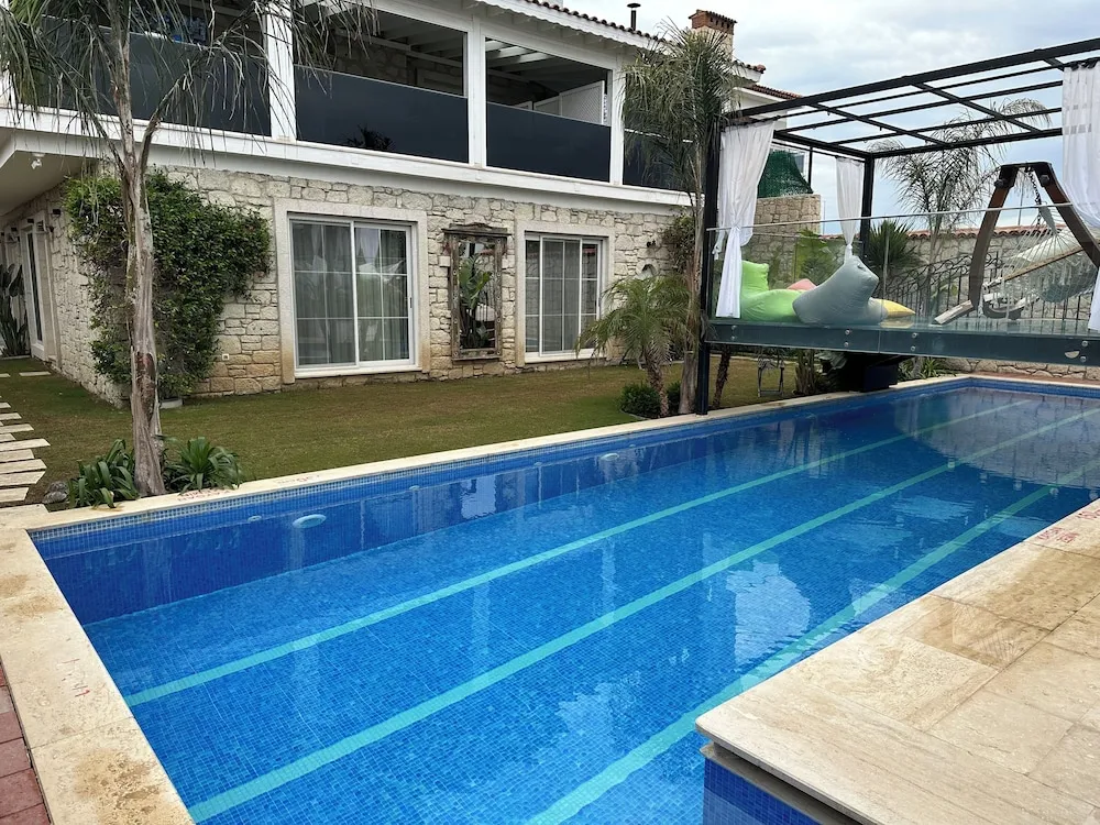 Deluxe Dört Kişilik Oda, Dağ Manzaralı