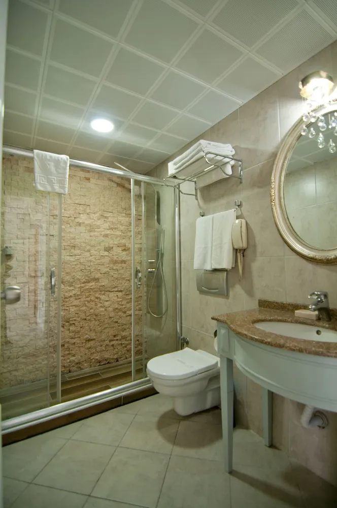 Süit, Balkon, Deniz Manzaralı