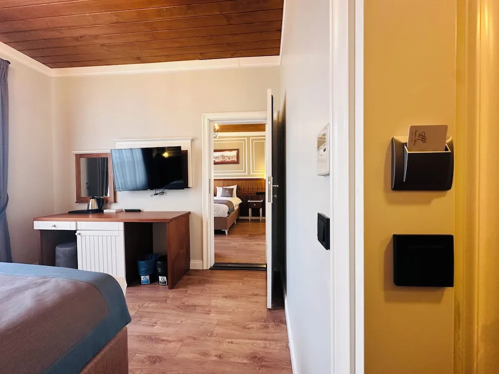 Annex Deluxe Room, 2 Bedrooms, Connecting Rooms, City View