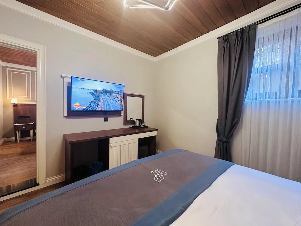 Annex Superior Room, 2 Bedrooms, Connecting Rooms, Courtyard View