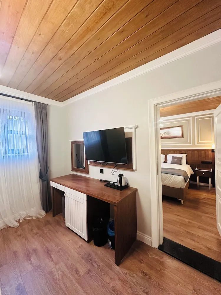 Annex Superior Room, 2 Bedrooms, Connecting Rooms, Courtyard View