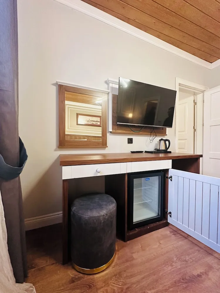 Annex Superior Room, 2 Bedrooms, Connecting Rooms, Courtyard View