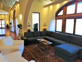 Villa Gaudia, Luxury Villa with pool, A-C