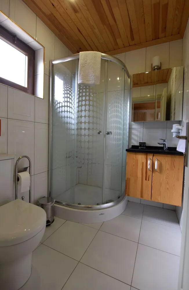 Deluxe Tek Büyük Yataklı Oda, Balkon, Deniz Manzaralı