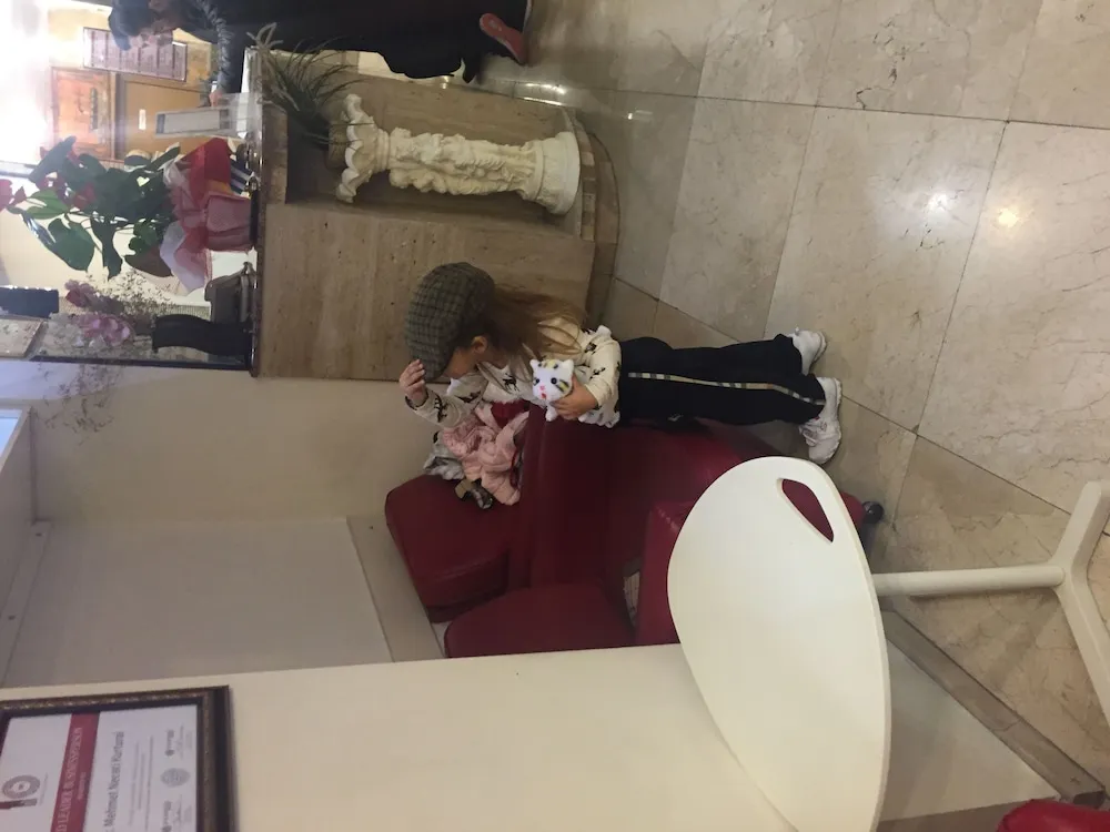 Üç Kişilik Oda