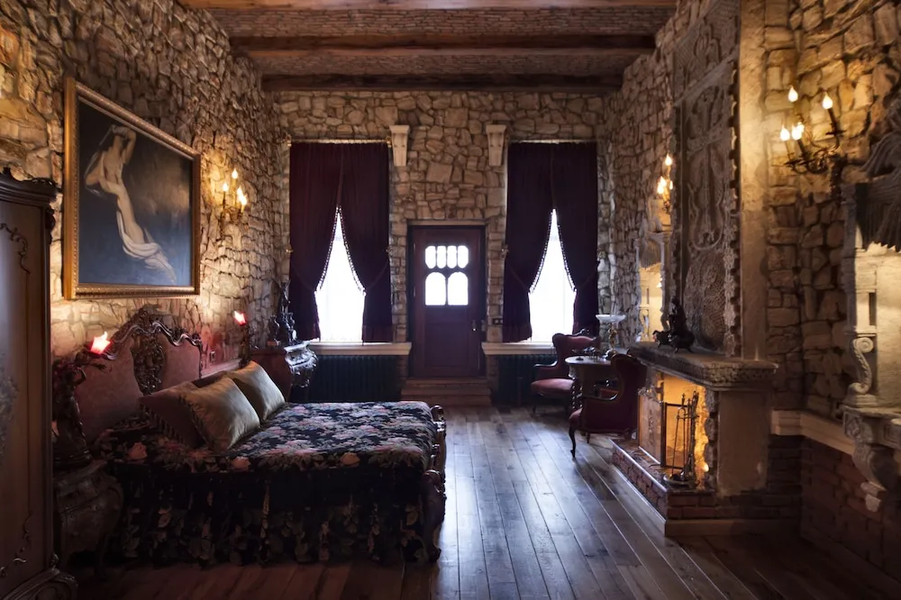 Signature Suites